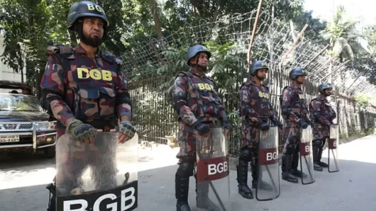 ট্রাইব্যুনাল চত্বরে আজও কড়া নিরাপত্তা