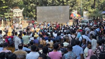 টিএসসিতে বড় পর্দায় দেখাচ্ছে শেখ হাসিনার রায়