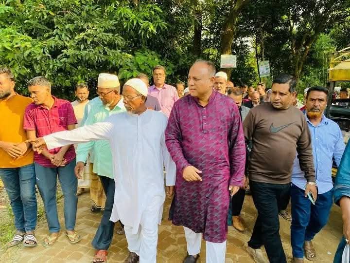 নদীর পারকে পরিকল্পিতভাবে পর্যটন স্পট হিসেবে গড়ে তোলা হবে: অ্যাড. এমরান চৌধুরী