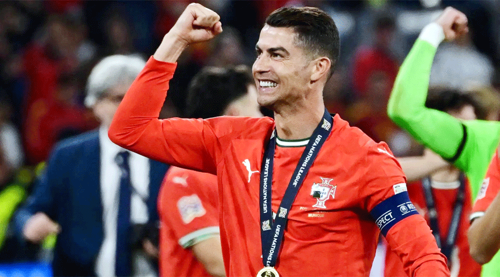 ‘মেসি নয়, ২০২৬ বিশ্বকাপ জয়ের সম্ভাবনা রোনালদোর বেশি’