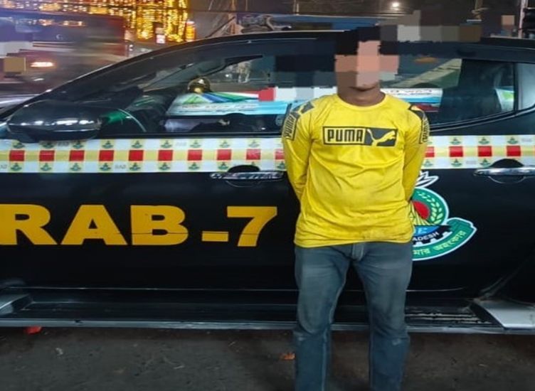 কিশোরীর মাথায় হাত রেখে শপথ, অতপর যা ঘটলো