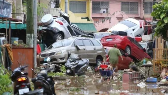 ফিলিপাইনে ঘূর্ণিঝড় কালমেগির তাণ্ডবে নিহত ৫৮