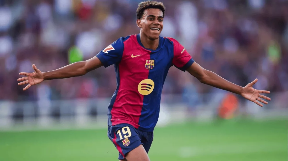 ফিফপ্রোর ইতিহাসে সর্বকনিষ্ঠ খেলোয়াড় ইয়ামাল