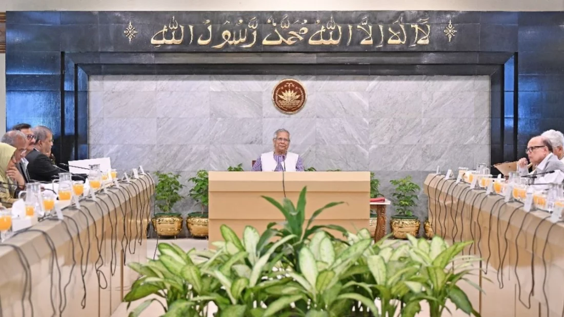 উপদেষ্টা পরিষদের বিশেষ সভায় খালেদা জিয়ার জন্য দোয়া