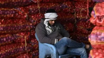 ভারতের পেঁয়াজ রপ্তানিকারকরা কাঁদছে