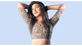 দুবাইয়ে ঋতুপর্ণার নাচ, সোশ্যাল মিডিয়ায় কটাক্ষের ঝড়