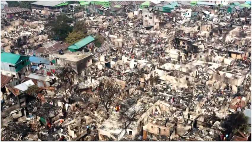 পুড়ে যাওয়া বস্তিজুড়ে গরিবের হাহাকার