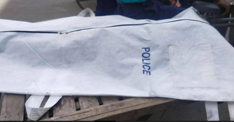 ট্রলির ধাক্কায় প্রাণ গেল নারী শ্রমিকের