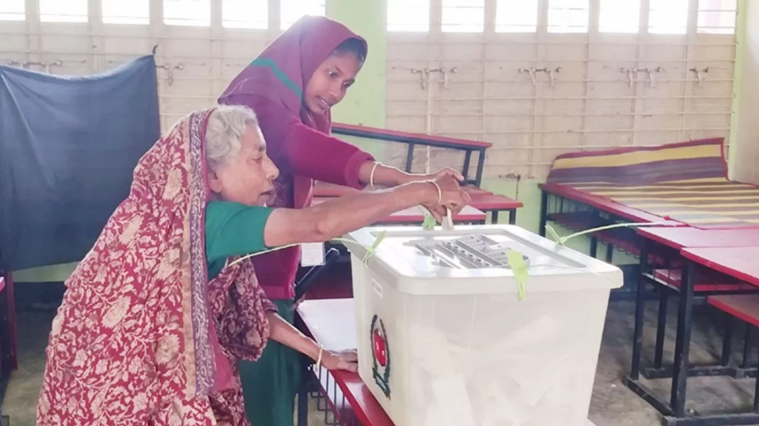 সকাল সাড়ে ৭টা থেকে বিকেল সাড়ে ৪টা পর্যন্ত ভোটগ্রহণ