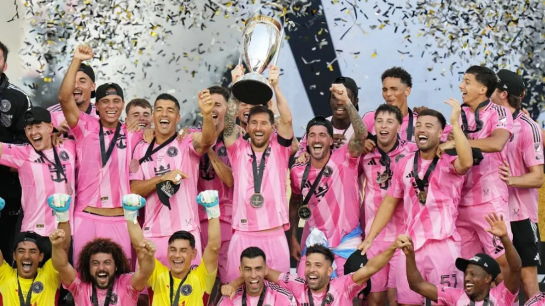 ফাইনালে মেসি ম্যাজিকে এমএলএস কাপের চ্যাম্পিয়ন মায়ামি