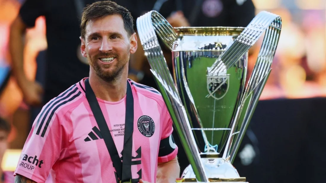 টানা দ্বিতীয়বারের মতো এমএলএস-এর বর্ষসেরা খেলোয়াড় মেসি