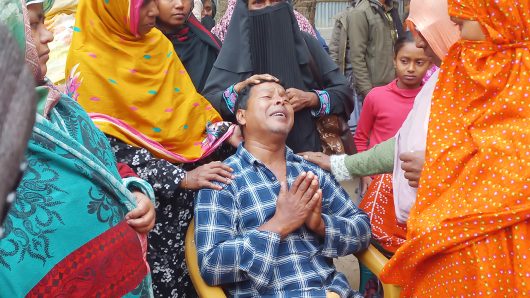 ১৭ ঘণ্টার ব্যবধানে একই পরিবারের ৩ জনের মৃত্যু