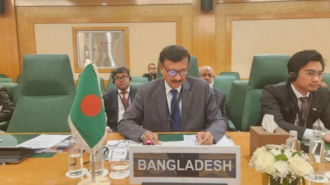 ওআইসি রাষ্ট্রগুলোর সার্বভৌমত্ব নিয়ে কোনো আপস নয়: পররাষ্ট্র উপদেষ্টা