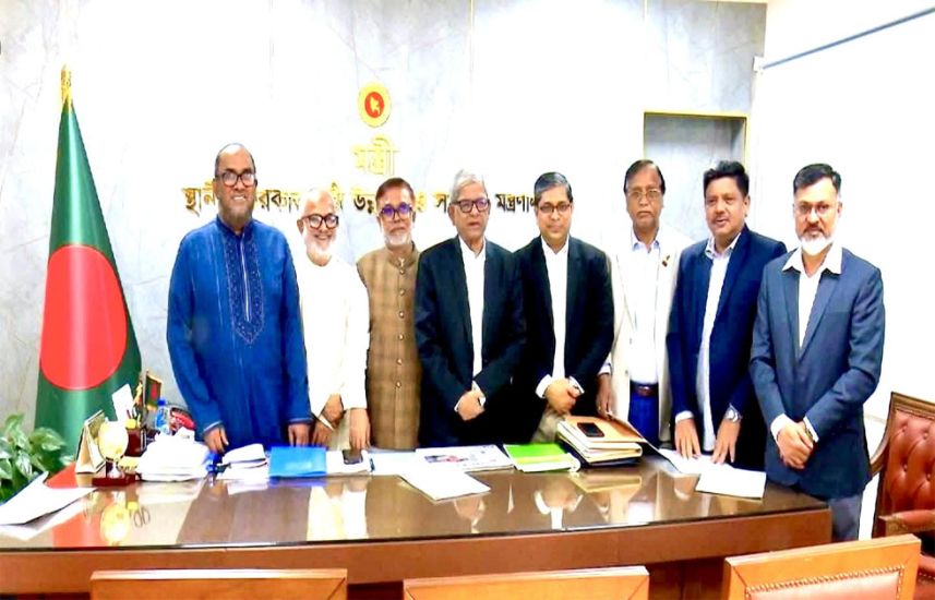 মির্জা ফখরুলের হাত থেকে দায়িত্ব বুঝে নিলেন কাইয়ুম চৌধুরী