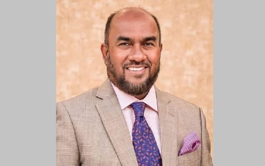 ত্যাগের পুরস্কার পেলেন কাইয়ূম চৌধুরী