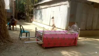 সম্পত্তি বণ্টন নিয়ে বিরোধ, অবশেষে ৩০ ঘণ্টা পর বাবার দাফন