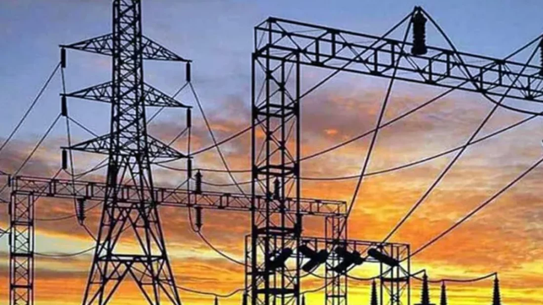 ‘মধ্যপ্রাচ্যের সংঘাতে নিরবচ্ছিন্ন বিদ্যুৎ-জ্বালানি সরবরাহ নিয়ে শঙ্কায় বাংলাদেশ’