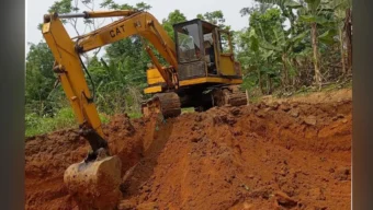 কমলগঞ্জে টিলা-ছড়া কেটে চলছে লুটপাট, হুমকিতে প্রকৃতি