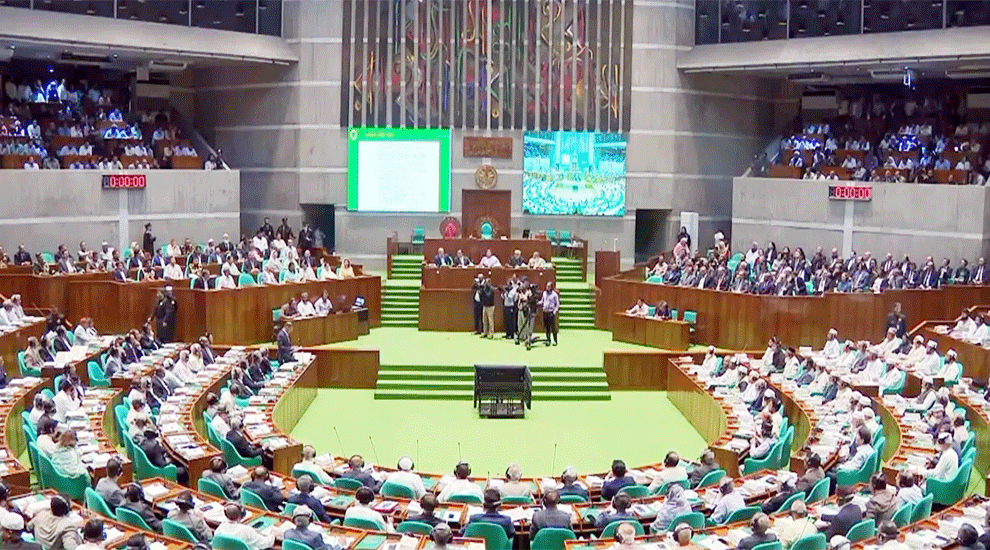 দেশের শীর্ষ ২০ ঋণখেলাপির তালিকা সংসদে