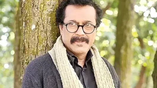 ‘আমার কাছের মানুষই শত্রু’