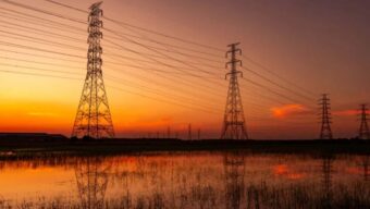 যুদ্ধ গরমে লোডশেডিং