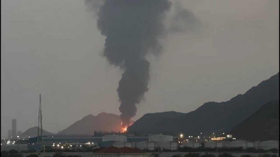 মধ্যপ্রাচ্যের যুদ্ধের ধাক্কা কীভাবে সামলাবে বাংলাদেশ