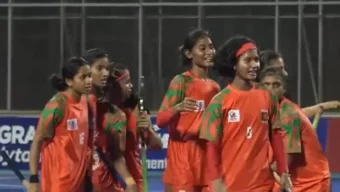 সিঙ্গাপুরকে হারিয়ে ফাইনালে বাংলাদেশের মেয়েরা