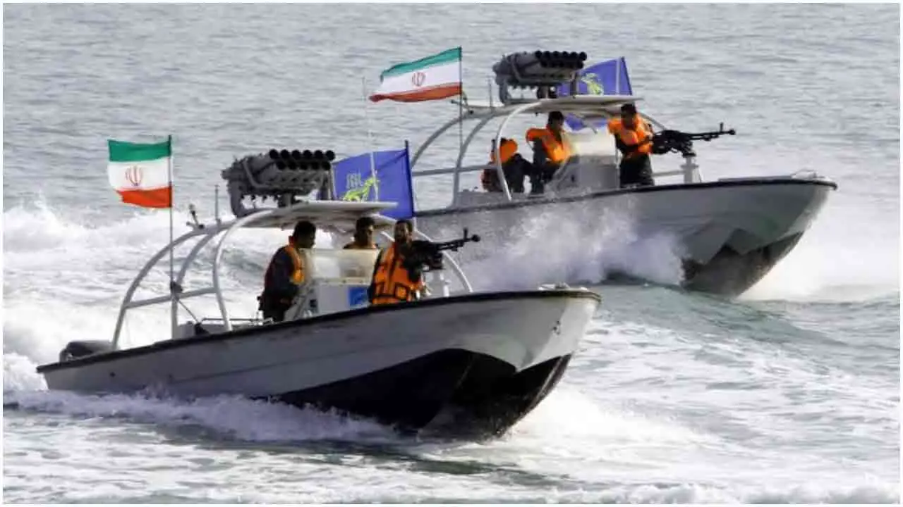 হরমুজে তিনটি জাহাজে হামলা, দুটি জব্দ করার দাবি আইআরজিসির