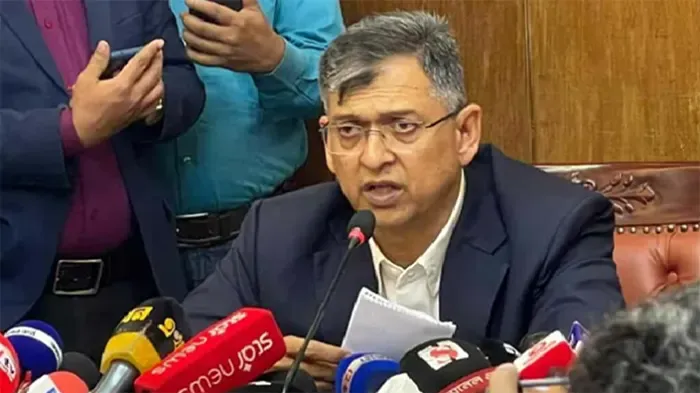 সাংবাদিকদের আসামি করার বিষয়টি যাচাই-বাছাই হচ্ছে: স্বরাষ্ট্রমন্ত্রী
