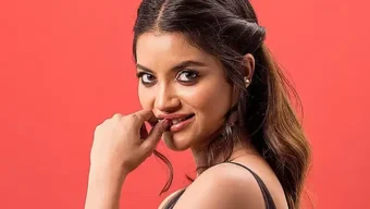 আলোচনায় নাজিফা তুষি
