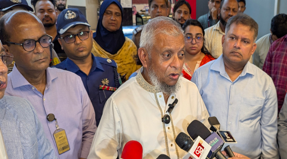 পাথর কোয়ারি ‘খোলা’র ঘোষণা দিলেন মন্ত্রী আরিফ