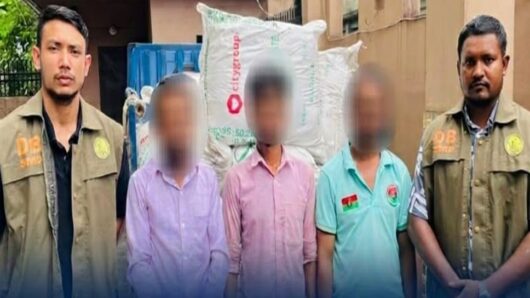 সিলেটে ডিবি পুলিশের ধাওয়া, আটক ৩