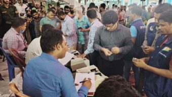 শাহজালালের মাজারের দানবাক্সে এবার পাওয়া গেল যত টাকা