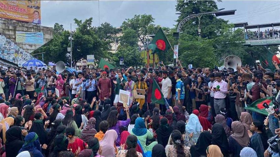 জুলাই-নেতাদের যত বিভাজন, নেপথ্যে কী