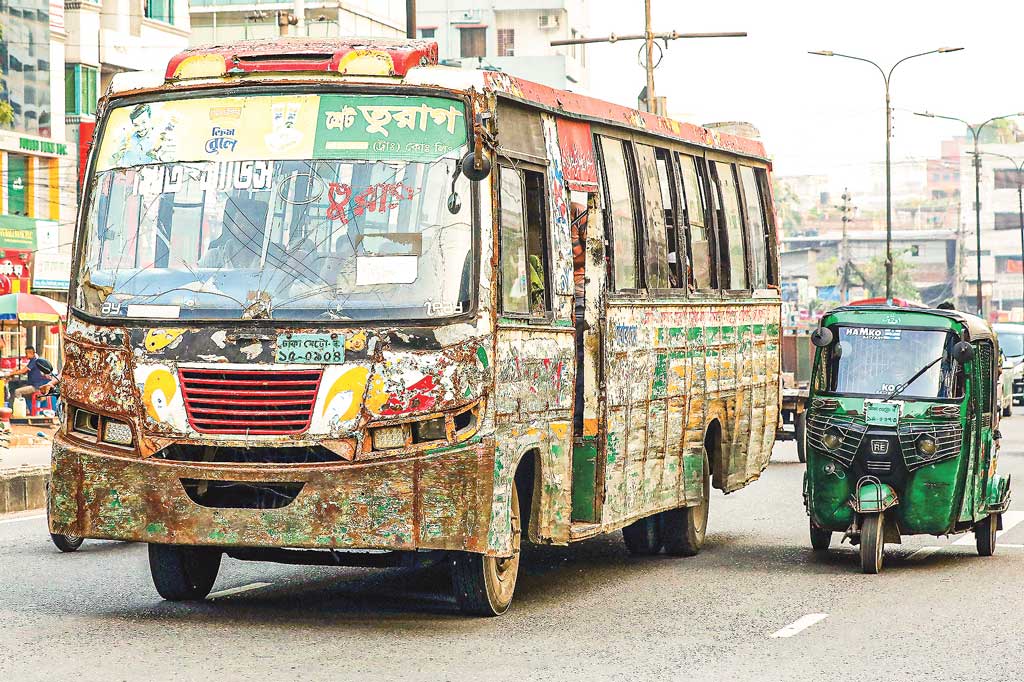 প্রতি তিন যানবাহনের একটির ফিটনেস সনদ নেই