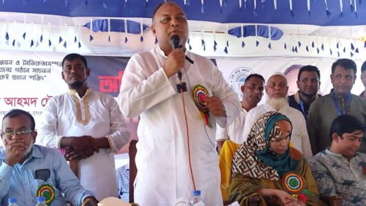 সন্তানদের পড়ালেখার পাশাপাশি ভালো কাজের প্রতি উৎসাহিত করতে হবে : বিয়ানীবাজারে এমপি এমরান চৌধুরী