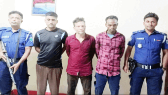 গোলাপগ ঞ্জে ৬০ পিস ইয়াবাসহ গ্রেফতার ৩