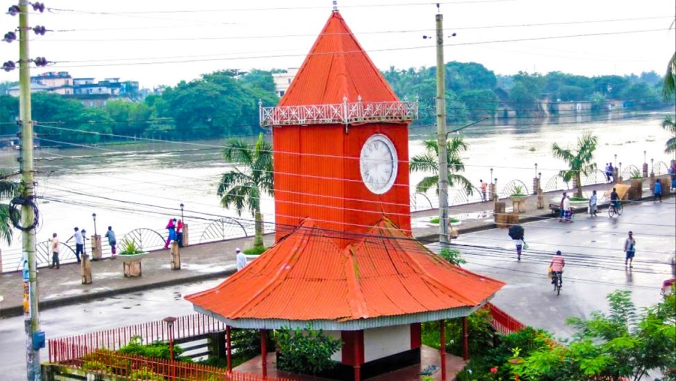 সিলেটে হাসপাতালে চারশতাধিক, অবস্থার আরও অবনতি