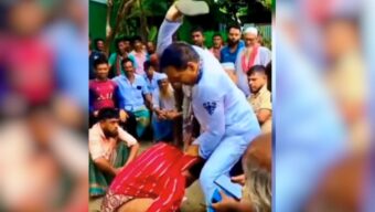 পরকীয়ার অভিযোগে গ্রাম্য সালিশে নারীকে চেয়ারম্যানের জুতাপেটা