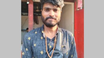 সিলেটে সন্ন্যাসী ছদ্মবেশে ‘শীর্ষ ছিনতাইকারী’, চাকুসহ গ্রেপ্তার