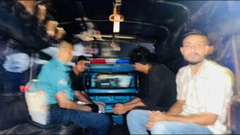 মধ্যরাতে মিছিলের প্রস্তুতিকালে ছাত্রলীগের ৩ নেতা গ্রে ফ তা র