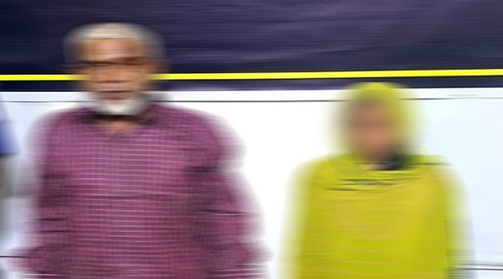সিলেটে নিজ বাড়িতেই ম দে র আড়ত চালাতেন স্বামী-স্ত্রী