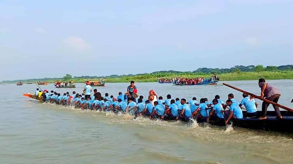 বিয়ানীবাজারে নৌকা বাইচের সেকাল-একাল ও বাইচালদের গল্প