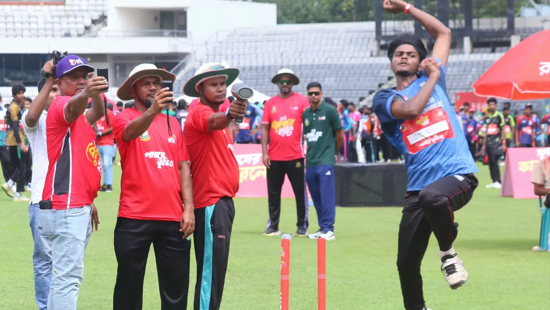 পেসার হান্টের শুরুর দিনে সিলেটে এবাদত-তাইজুলরা