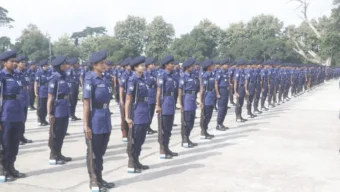 এসএসসি পাসেই ৬৪ জেলায় কনস্টেবল নিয়োগ দেবে পুলিশ