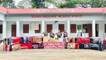 সিলেটে লাখ লাখ টাকার পণ্য ফেলে গেল কারা?