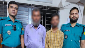 সিলেটে মোটরসাইকেল থামিয়ে যা পেল পুলিশ