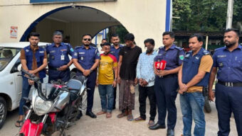 মোটরসাইকেল চুরির সুত্র ধরে বালাগঞ্জে অভিযান, গ্রে প্তা র ৩