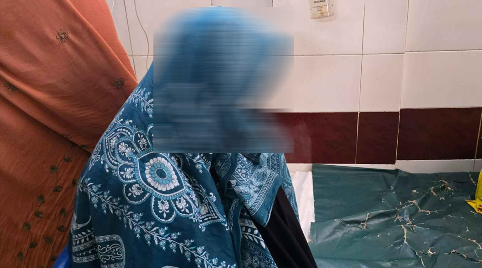 মাদ্রাসার ওয়াজ মাহফিলে যাওয়ার পথে গ/ণ/ধ/র্ষ/ণে/র শিকার কিশোরী
