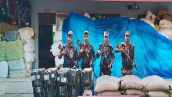 সিলেট সীমান্তে জ ব্দ ২২ লাখ টাকার পণ্য
